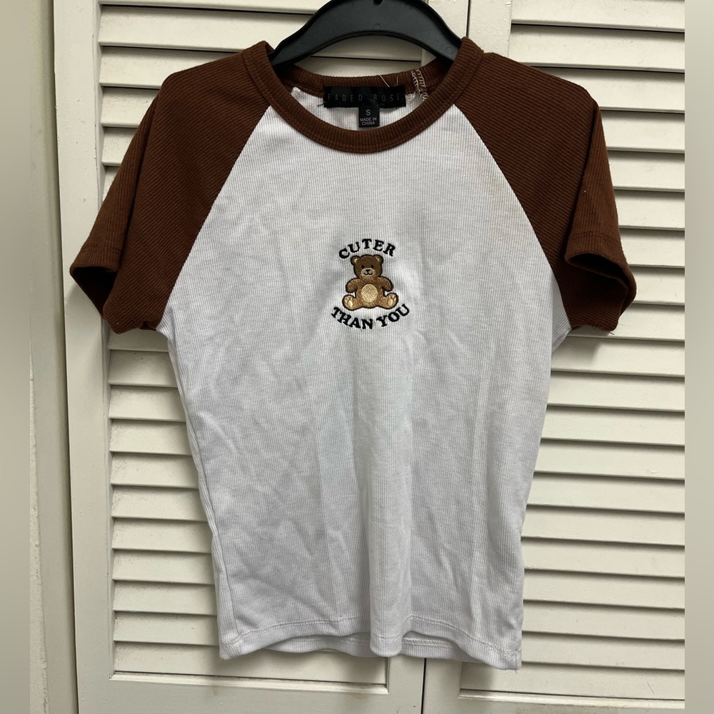 “Cuter Than Your” brown and white t-shirt size small